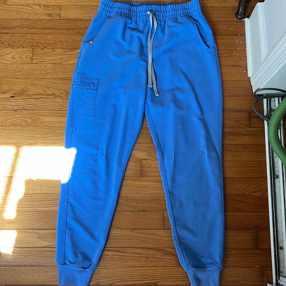 Figs jogger scrub pants